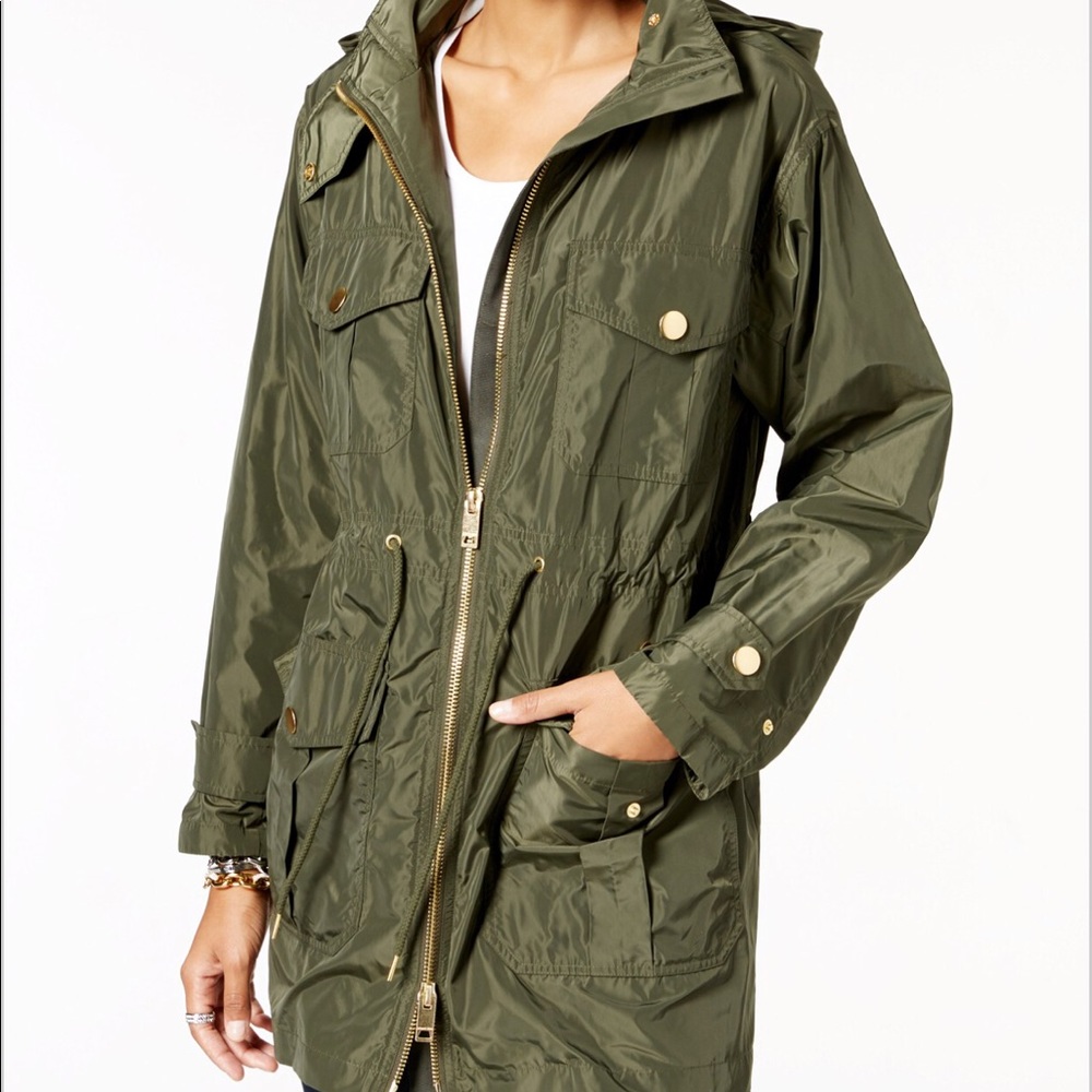 Michael Kors Olive hooded Rain Jacket *never worn
